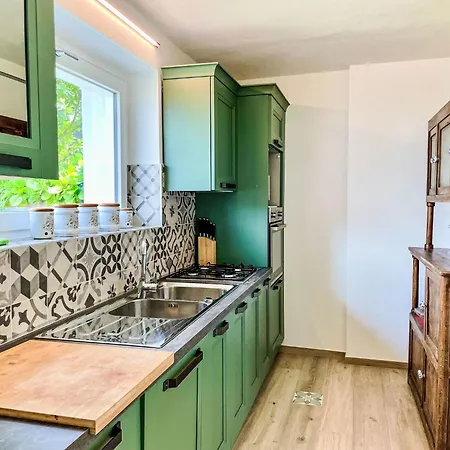 Gio By Interhome * Perledo